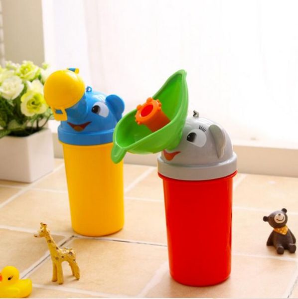 Portable pratique voyage mignon bébé urinoir enfants pot garçon voiture toilette pots véhicule urinoir voyage miction