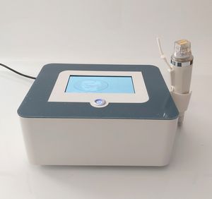 Draagbare fractionele RF Microneedle RF Machine Face Lift Huidverzorging Goud Micro Naald Acne Litteken Stretch Mark Removal RF-behandeling