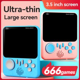 Portable Game Players G7 Handheld Game Console 3.5inch Screen 666 In 1 Mini Ultra-Thin Student Card Machine Portable Retro Nostalgic Games Console 230812