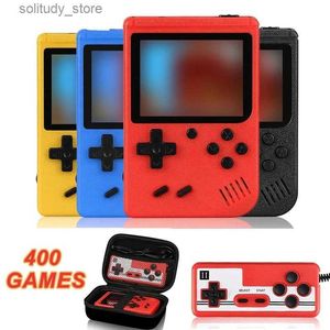 Joueurs de jeux portables Mini console de jeu vidéo portable rétro avec écran LCD couleur de 8 bits de 3,0 pouces avec 400 jeux intégrés adaptés aux cadeaux pour enfants Q240326