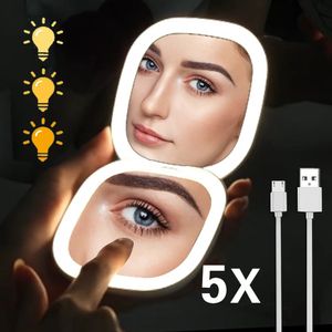 Miroirs de maquillage à LED portables avec lumières Grossissant compacte pliable 5x Mini Pocket Voyage Petite main miroir de vanité noire rose 240409