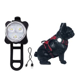 La sécurité portative d'animal familier a mené la lumière 4 modes rechargeables d'USB pour les accessoires extérieurs de laisse de harnais de collier de chien anti-perdu de nuit