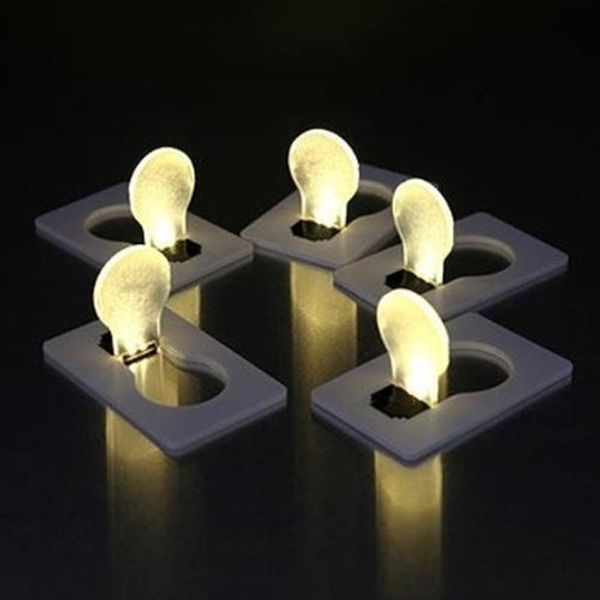 Lumières de nuit Portable Pocket LED Card Lumière Mise en Porte-monnaie Portefeuille Lampe Ampoules Camping Randonnée En plein air Diy logo