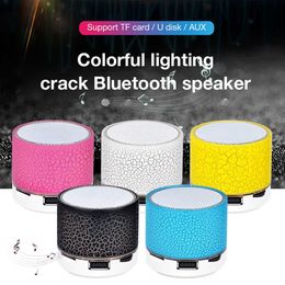 Portable Speakers 2022 Mini altavoz portátil Bluetooth luz LED colorida USB cilíndrico MP3 Audio inalámbrico subwoofer recargable para teléfono Z0317