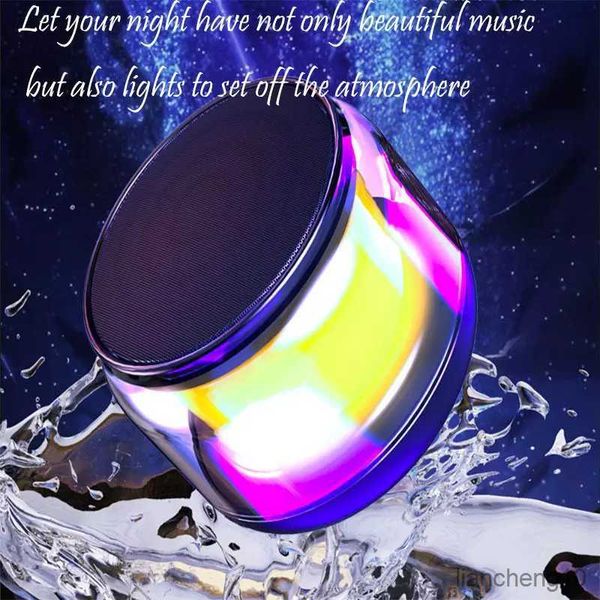 Haut-parleurs portables Nouveau subwoofer portable Bluetooth Lumières colorées Cool Interconnected Small Steel Cannon Surround Sound Music Play R230731