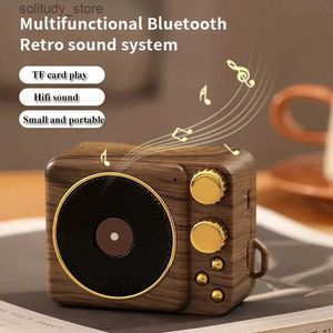 Mini haut-parleur Bluetooth sans fil portable avec grain de bois rétro fonction d'attraction magnétique arrière haute fidélité haut-parleur de boîte à musique Q240328