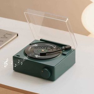 Draagbare luidsprekers RYRA Vinyl Draaitafel Bluetooth-luidspreker Hoogwaardige draadloze kleine klankkast Subwoofer met wekker Home Mini Gift HKD230904