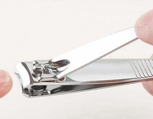 Portable en acier inoxydable Nail Clipper Ciseaux à ongles Cutter Cutter Trimure Trimm Art Tool RRA23833583537
