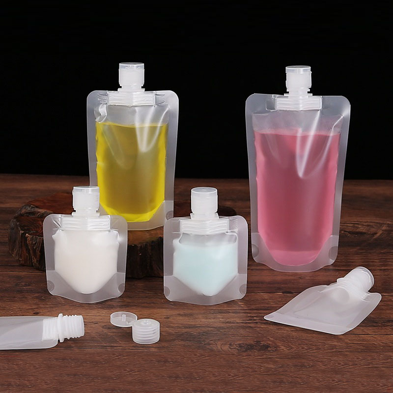 Portable Travel Fluid Makeup Packing Bag Transparent Flip Cap Packaging Bag Plastic Stand Up Spout Pouch 30/50/100 Ml