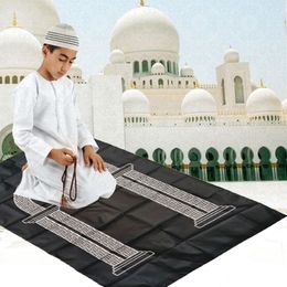 Prière de voyage portable prière tapis tapis tapis islamique musulman pliable étanche.