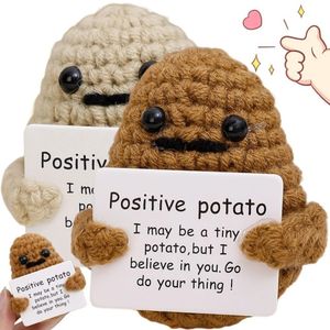 Énergie positive Potato Hug Pocket mini poupée en tricot en laine en peluche avec carte Fun Christmas Gift Home Decoration 240124