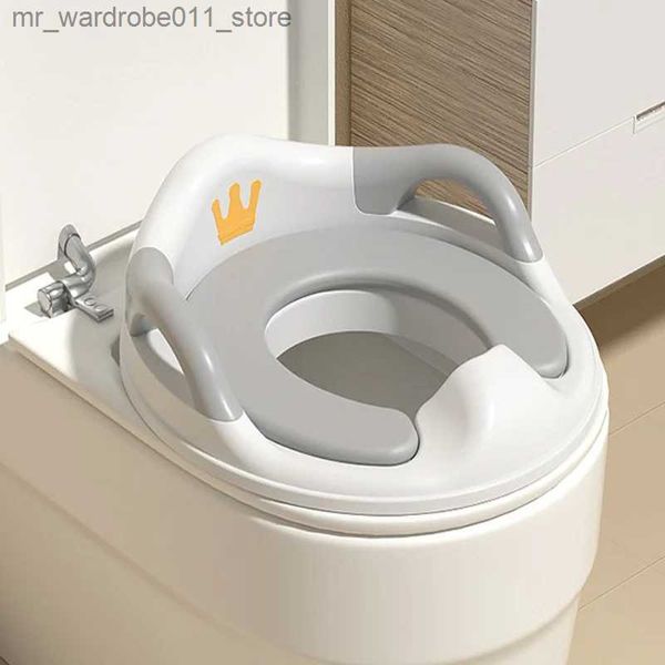 Asientos de orinal Portable Baby Potty Entrenamiento para niñeras para niños con manijas se ajustan a los baños ovales redondos que no son deslizantes con protección contra la guardia WC Q231223