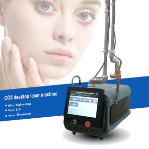Puissance 60W fractionnaire co2 machine laser vagin serrant l'équipement de beauté de rajeunissement de la peau Enlèvement des cicatrices Stimulation du collagène