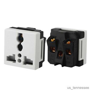 Adaptador de enchufe de alimentación 36x36 Euro Panel Montaje a presión Receptáculo de toma de corriente de escritorio universal Descarga eléctrica Con puerta de seguridad R230612