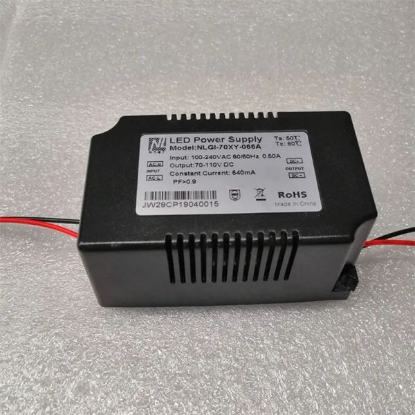 Transformateur d'éclairage d'alimentation 100-240V 50W-70W Adaptateur de pilote à courant constant pour la lumière LED d'aquarium Y200922 LL