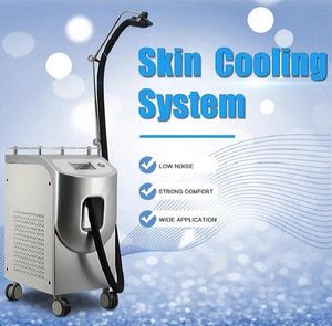 Puissant dispositif de refroidissement à air froid de la peau Zimmer Cryo Système de refroidissement Machine de refroidissement à air cutané froid pour soulager la douleur pendant le traitement au laser
