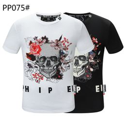 PP Fashion Men's Designer slim fit T-shirt Été strass tee-shirt à manches courtes col rond Skulls Print Tops Streetwear col Polos M-xxxL P075