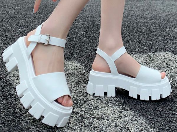 Designer Slides rhinestone flat sandal 2021 thick-soled sports sandals female buckle platform shoes increase soft-soled beach ins tide