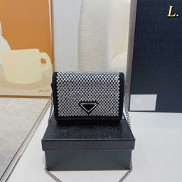 Bolso de cadena PRAD con diamantes de cristal para mujer, bolsos de mano, nueva moda, informal, pequeño cuadrado, alta calidad