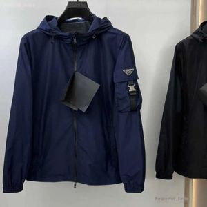 Prad hommes veste coupe-vent manteaux fins avec lettres Triangle inversé hommes femmes manteau imperméable printemps automne vêtements vestes vêtements d'extérieur vêtements pour hommes 6320