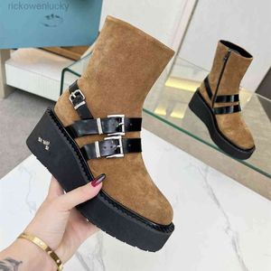 Praddas Pada Prax Prd Boots Toe Chaussures Black Designer Nuded Mid Heel Long Short Boots Chaussures 2023 LIP 7EAQ