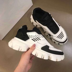 Praddas Pada Prax Prd Factory Outlet - Cloudbust Thunder Technical Tissu Sneakers Chaussures Men Chunky Sole Sports Rubber Triangle Lifestyle Combat Outdoor Vjlx Tfxh