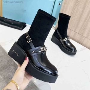 Praddas Pada Prax Prd Chaussures Nude Nude Black Chaussures Bottes pointues Designer Mid Heel Long Short Boots Chaussures 2023 AHES