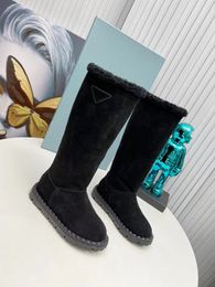 Prado Chaussures Snow Top-Quality Femmes Design Boots Boots Winter Boots en daim Real Fourn