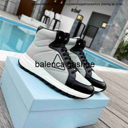 Pradshoes baskets prades hommes Chaussures femmes Fashion High Re-nylon Casual Shoes Italie Prax 1 Luxury Outdoor Runner Trainers Triangle Running Sports Shoe 35-45