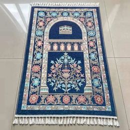 Mat de prière pour le ramadan musulman Cénétrage du tapis Chenier Kneel Knewsing Floor Carpets non glissant un tapis de voyage portable Midd 240424