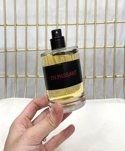 Premierlash Brand Woman Perfume 100ml Une Rose Retrato de una dama Fragancia Ediciones De Parfums Larga duración Buen olor Floral Spr6442331