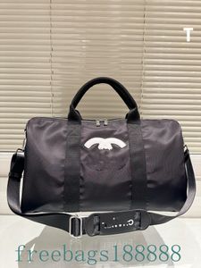 Premium canvas materiaalontwerper Duffel Bags Fashion Travel Bags voor mannen en vrouwen grote capaciteit fitnesszak ritssluiting canvas lederen draagtas