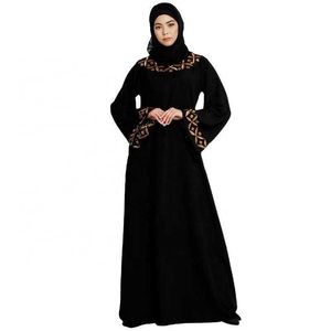 Diseño Premium Color sólido Arabia turco Dubai elegante Kaftan Slik vestido ropa islámica Abaya mujeres vestidos musulmanes al por mayor