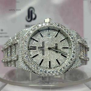 Premium -kwaliteit Antiek Volledig Iced Out Out VVS Clarity Moissanite Diamond Watch voor mannen met gratis levering