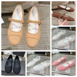 Fashion de qualité premium Desinger Ballet Flats Chaussures Sandales Chaussures Femmes Vobes Chaussures Chaussures Springs Spring