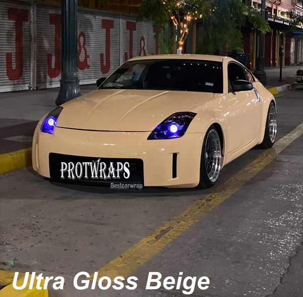 Premium Ultra Gloss Beige Desert Vinyl Wrap Sticker Film de couverture d'emballage de voiture brillant avec dégagement d'air Colle à faible adhérence initiale Feuille auto-adhésive 1.52x20m 5X65ft