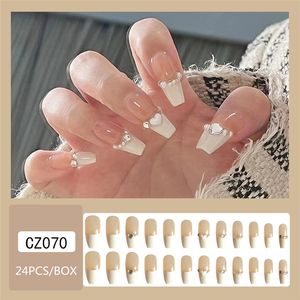 Appuyez sur les ongles Conseils Conception moyenne Français Wearable Diy Faux Ongles Avec Strass Amour Coeur Ongles Artificiels Ensemble