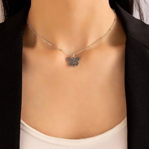 Joli papillon pendentif collier pour femmes breloques couleur argent alliage métal réglable chaîne tour de cou bijoux collier
