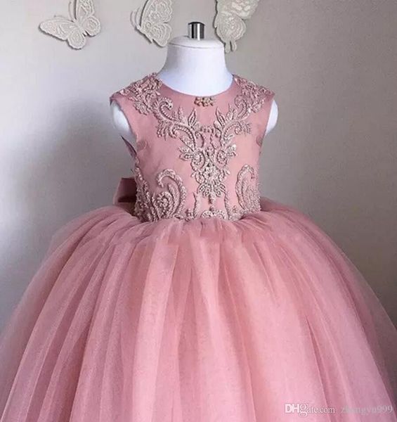 Assez Mignon Blush Rose Fleur Filles Tutu Robes avec Grand Paillettes Arc Tulle Puffy Petites Filles Robes De Bal Pour La Fête De Mariage