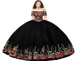 Mooie Off-shoulder Geschulpte Hals Glinsterende Tule Quinceanera Jurk Zwart Kleurrijk Bohemen Bloemen Appliqué Sweet 16 Jurk Debutante1855758