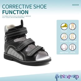 Princepard Children Sandales orthopédiques pour pieds plats Chaussures correctives d'été pour enfants avec le dossier haut et le support de l'arc 240511