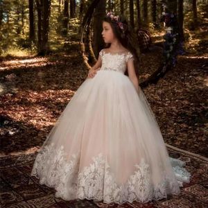 Prinses Backless Kant Baljurk Bloem Meisjes Jurken Champagne Applique Kids Pageant Toga Little Girl Verjaardagsfeestje Dresses231R