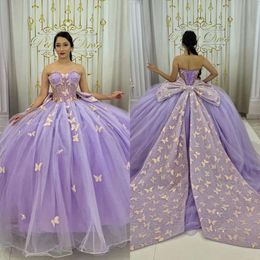 Prinses baljurken jurk vlinder illusie lavendel lavendel sweetheart appliques boog knoop vestido de quinceanera tule zoet 15 maskerade jurk