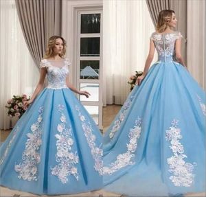 Princesse robe de bal bal Quinceanera robes bleu clair pure cou dentelle Appliqued fleur robes de soirée Pageant robe robes de soirée