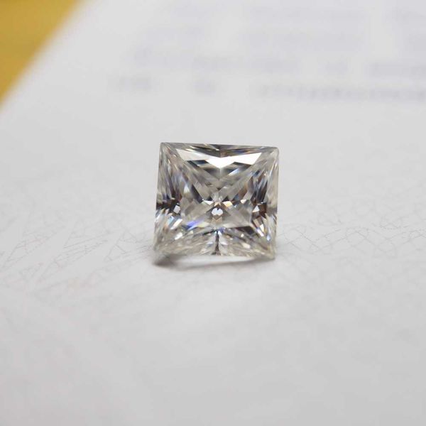 Taille princesse 7x7mm 1.88cts D VVS1 Moissanite diamant pierre forme carrée blanc pierre précieuse en vrac H1015