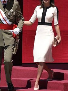 Prinses Hoge Kwaliteit Zomer Dames Melkwit Kantoor Mode Feest Werkplek Celebrity Chic Unieke Runway Elegante Midi-jurk