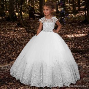 Robe de princesse à col blanc, manches cape, en dentelle perlée, avec ceinture appliquée, robes de concours pour enfants, robes de mariage à fleurs pour filles