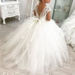 Vestido de fiesta de encaje de princesa, vestido de niña de flores con cuentas ostentosas, vestidos de desfile para niñas, nuevos vestidos de primera comunión con lazo para boda