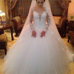 Prinses kant lange mouwen trouwjurken ivoor diep v-hals 2021 sexy plunging arabische Dubai formele bruids jurk tuin country bruidsjurk