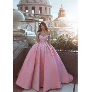 Prinses roze avondjurken off-schouder baljurk prom dress kralen geappliceerd elegante Dubai Arabisch formeel feest slijtage sweep trein gewaad de mariée